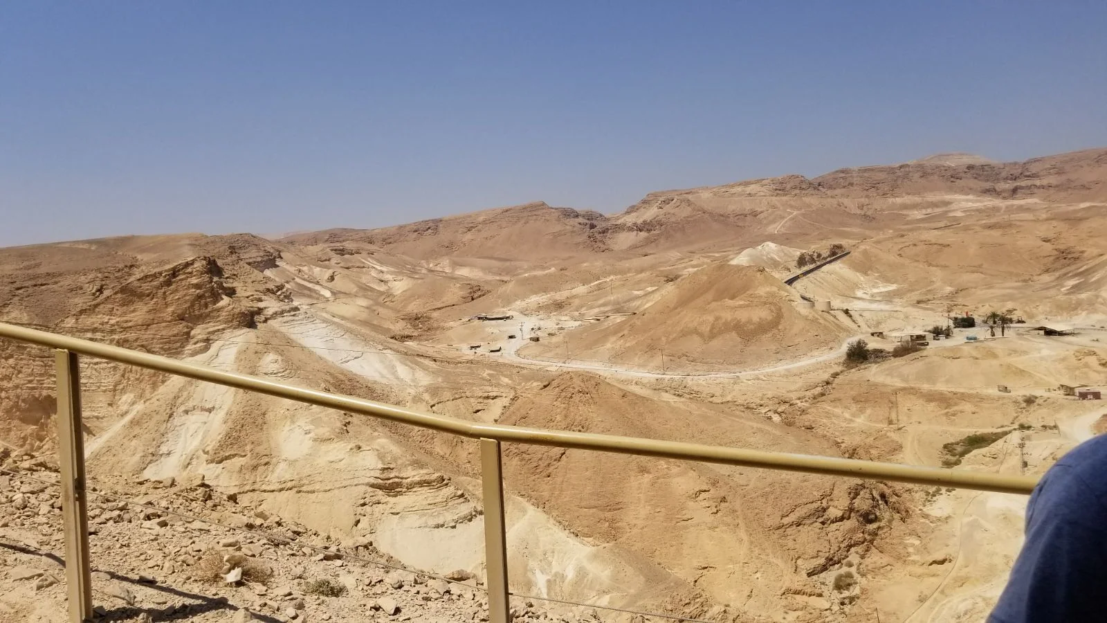 WhatsApp Image 2017-08-23 at 2.02.33 AM.jpeg