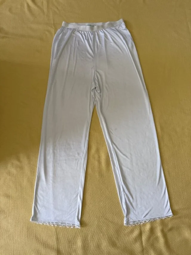 Women's White Pants Slip