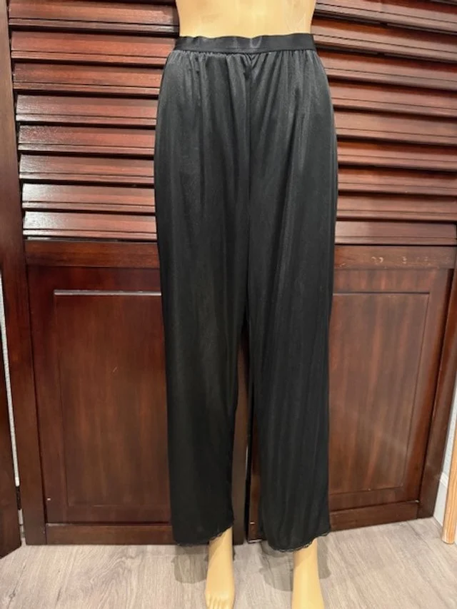Women's Black Pants Slip