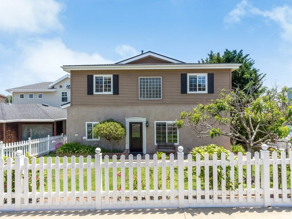 BUNGALOW.jpg