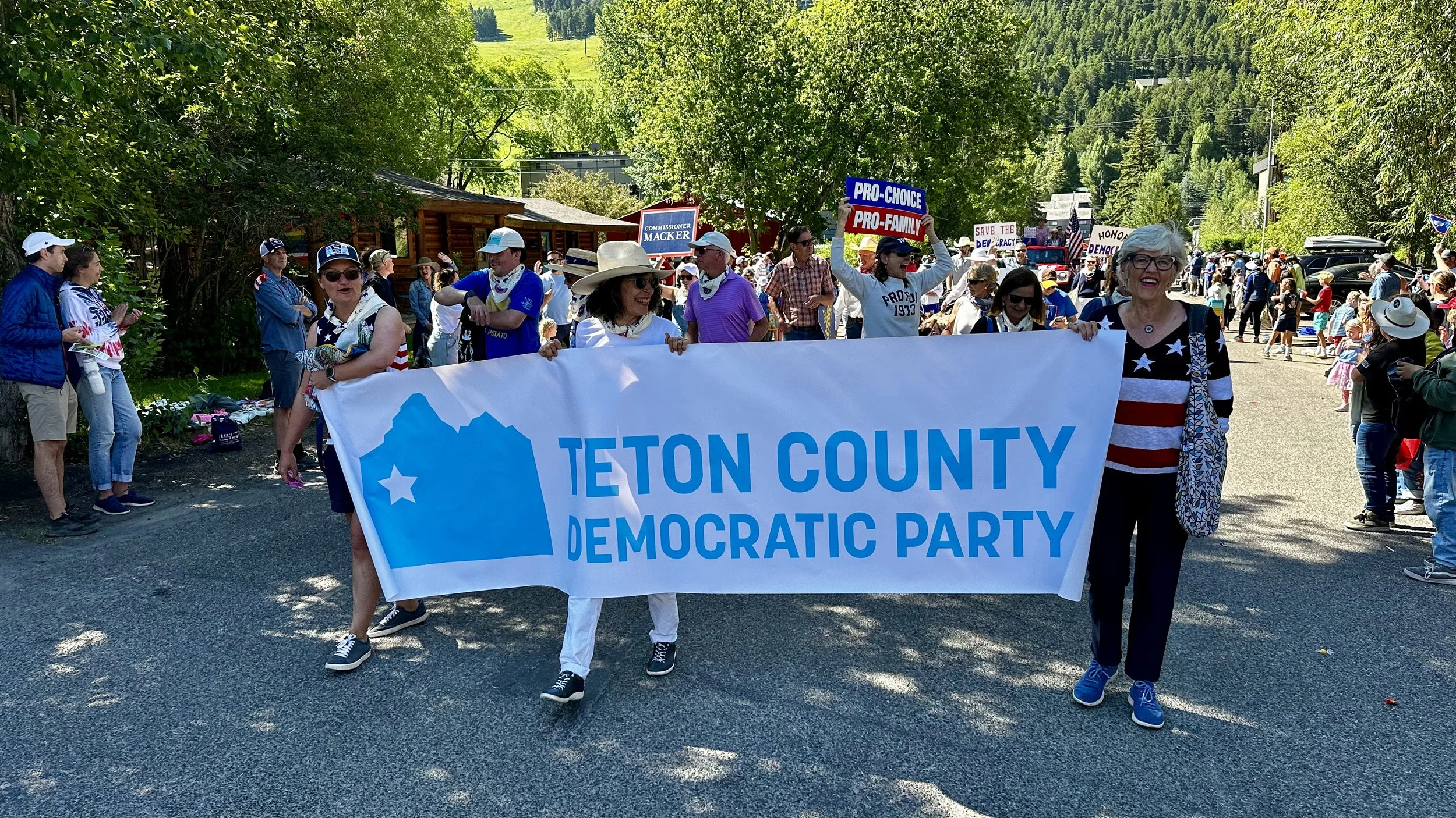 July 4th Town Parade Walk with the Dems!