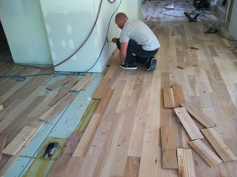 Hardwood_Install03.JPG