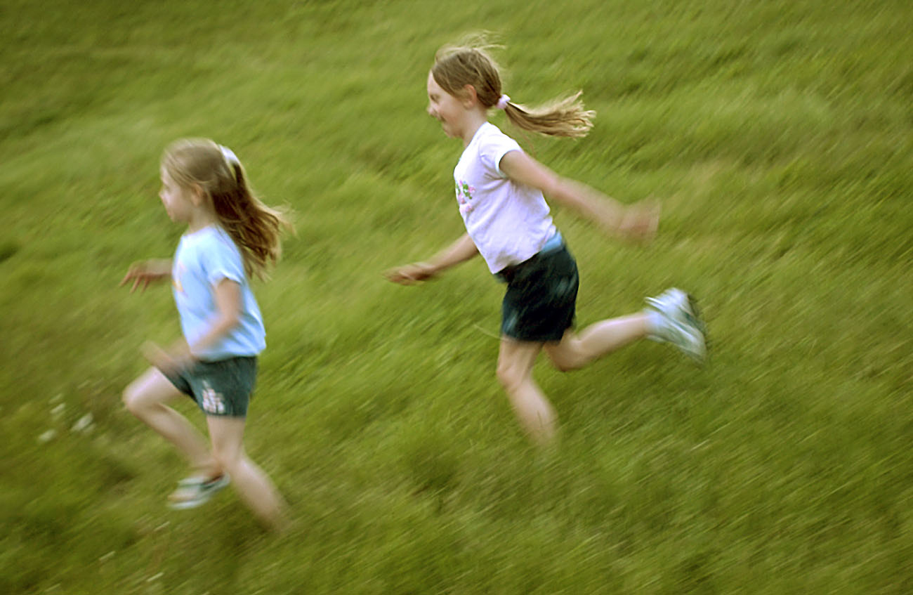 kids running rh.jpg
