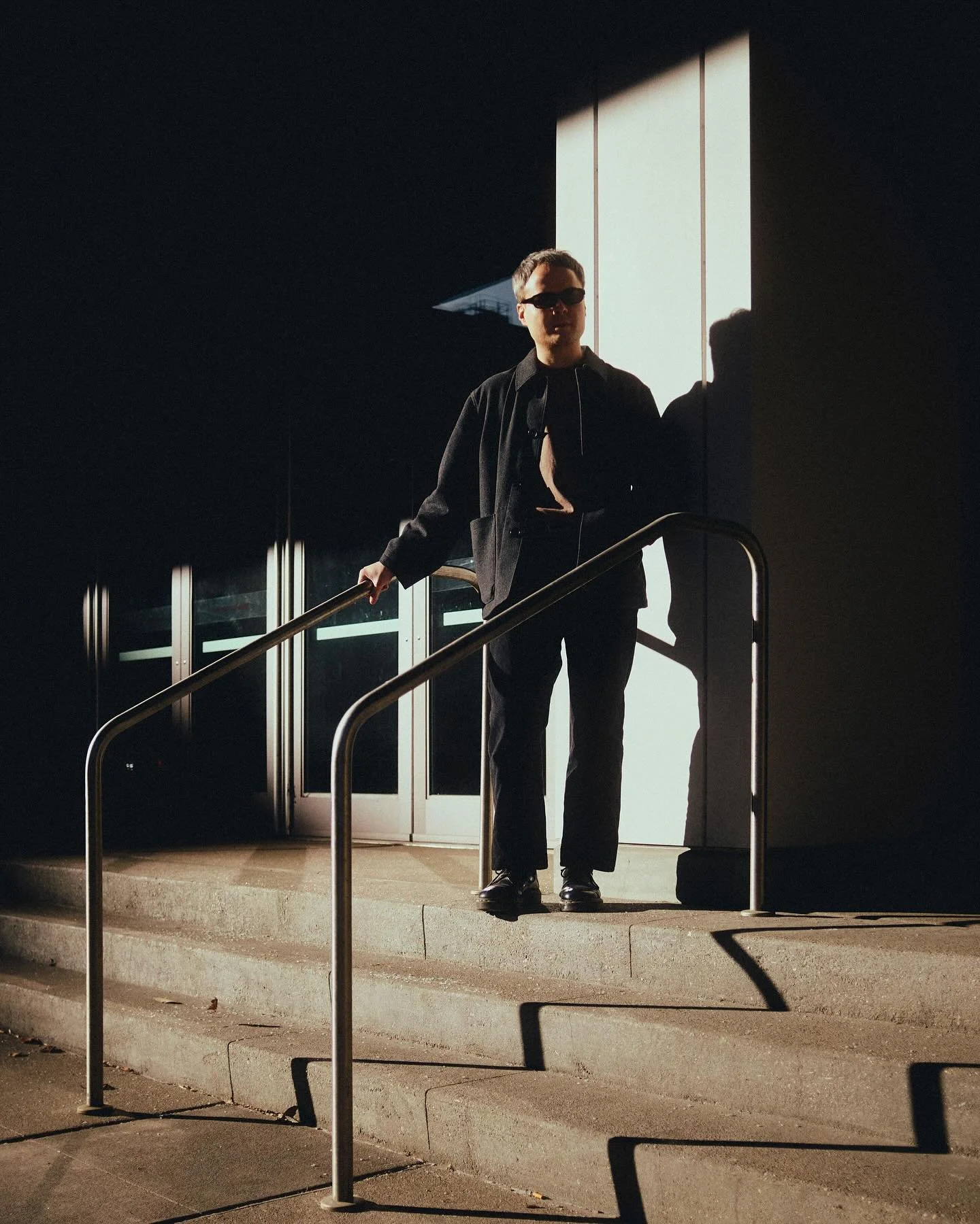 Thanks so much to everyone who has been streaming, sharing, and supporting the new single! It really means a lot to me! If you haven&rsquo;t listened to it yet, go check it out! 
🔗in bio
📸 @monosignal_