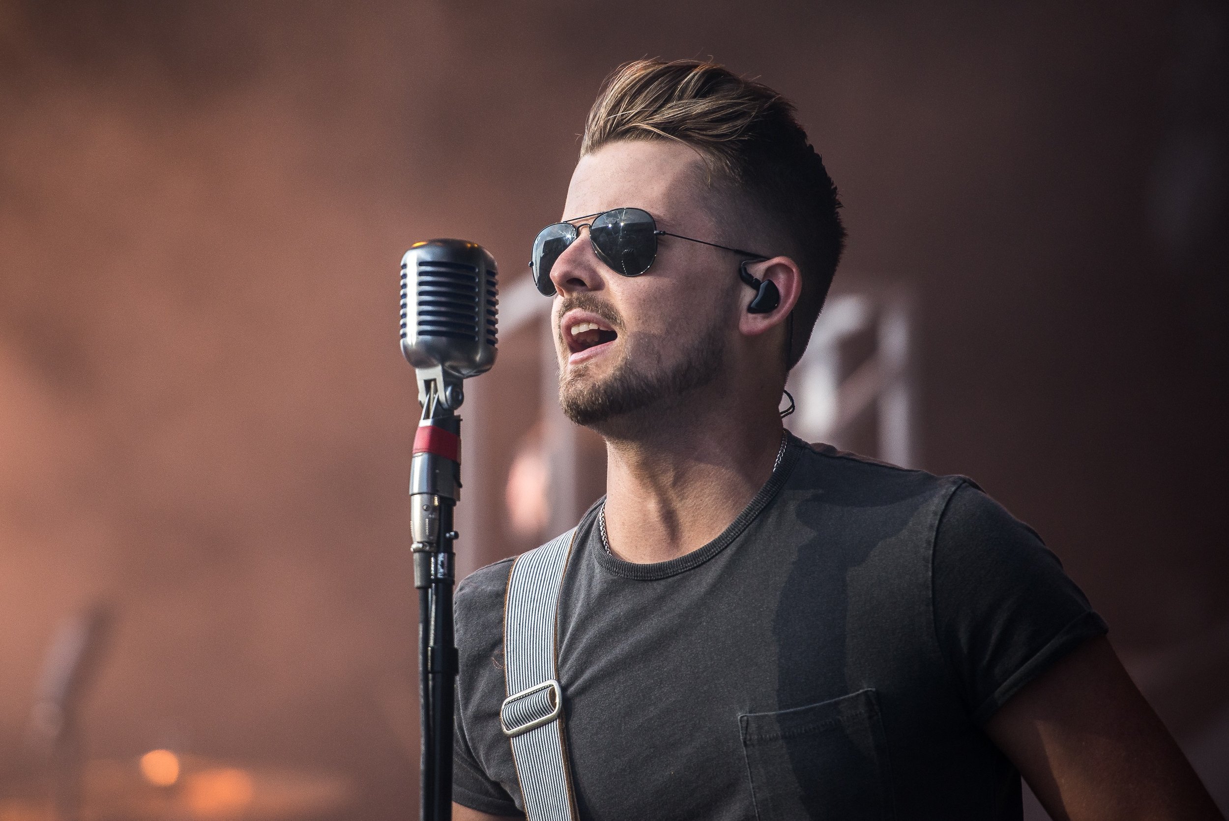 Chase Bryant CHASE BRYANT with special guest Joey Rowland — Warehouse 25Sixty-five