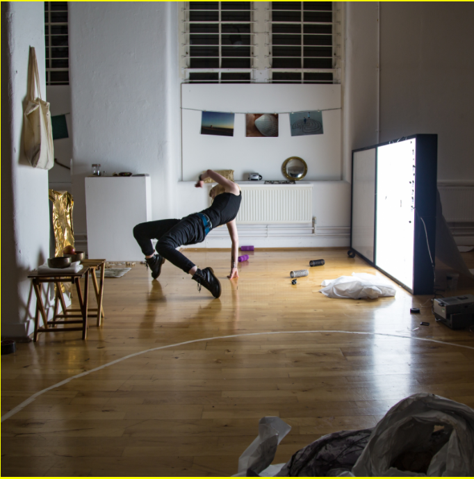 Drawing as Performance and Disability Praxis