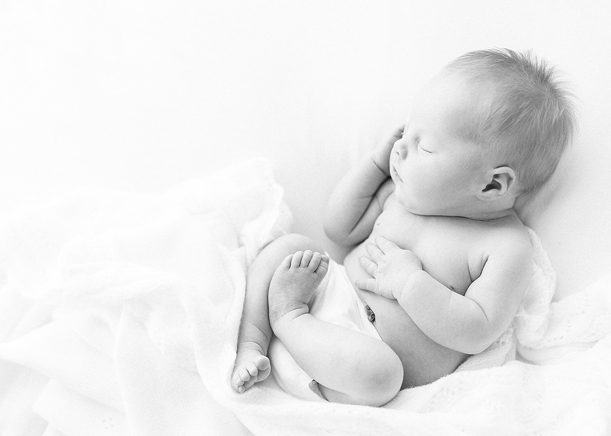 newborn photographers in st simons island .jpg