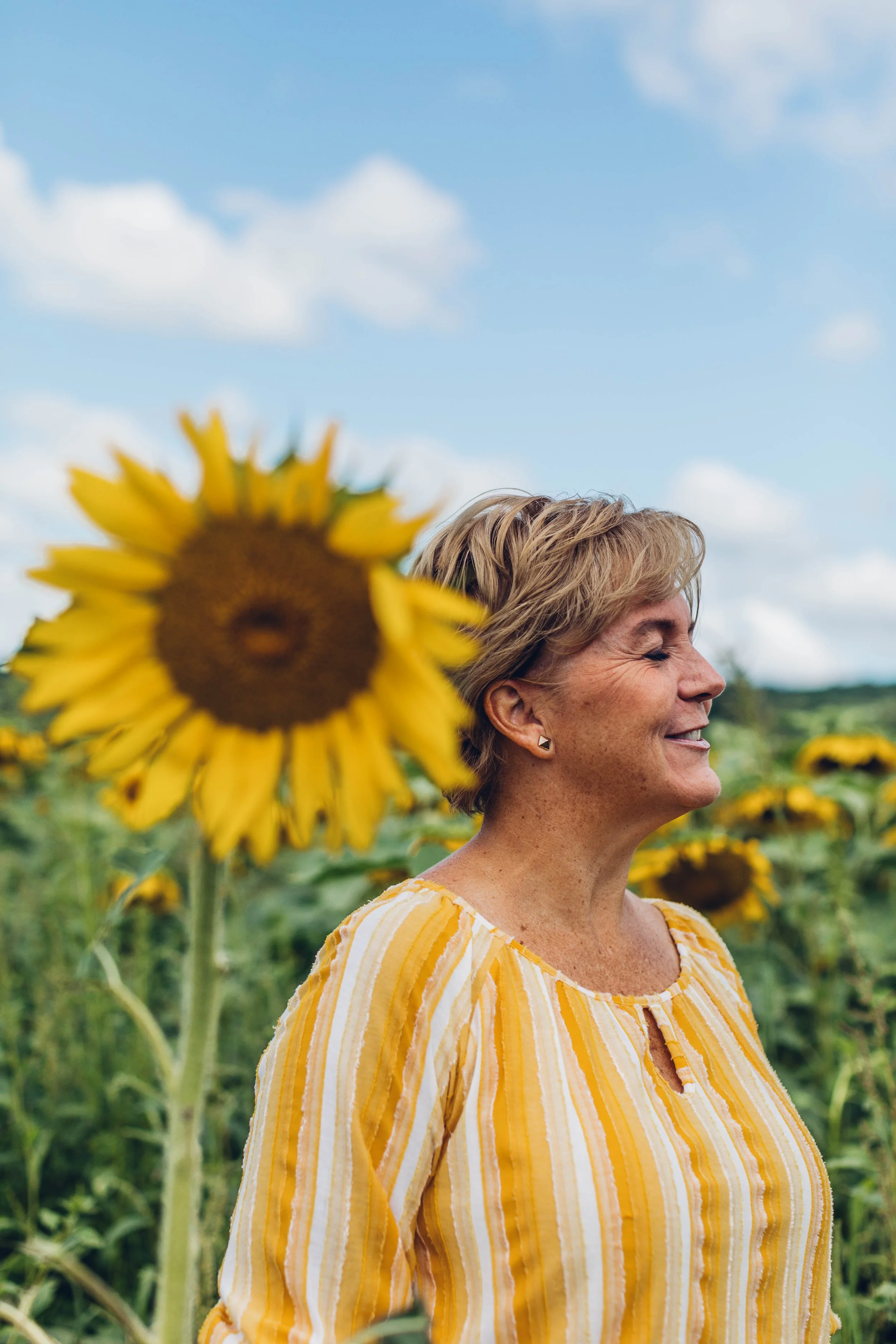 SunflowerField_NJ_2019_ETSchindlerPhoto_01.jpg
