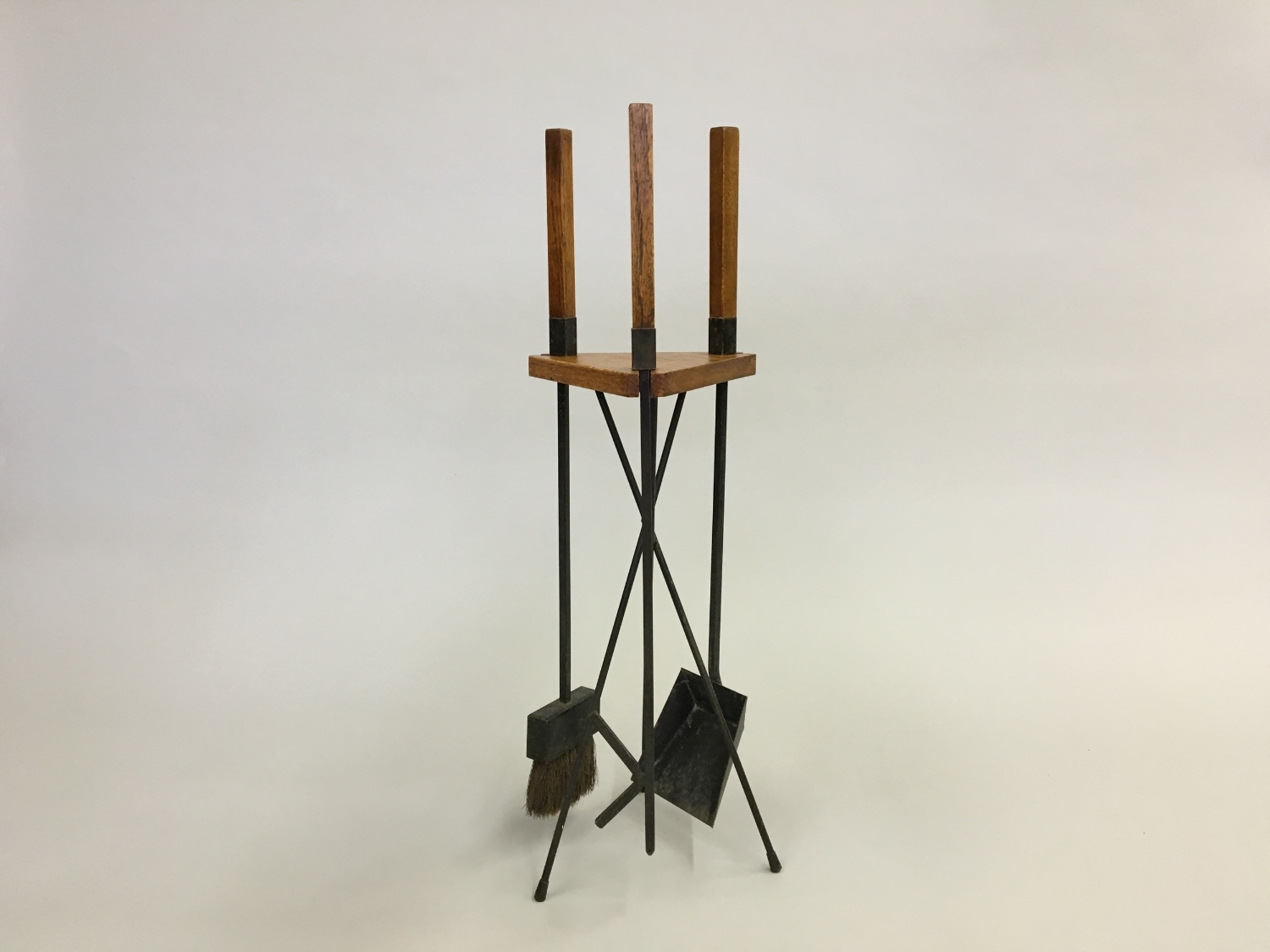 fireplacetools.JPG