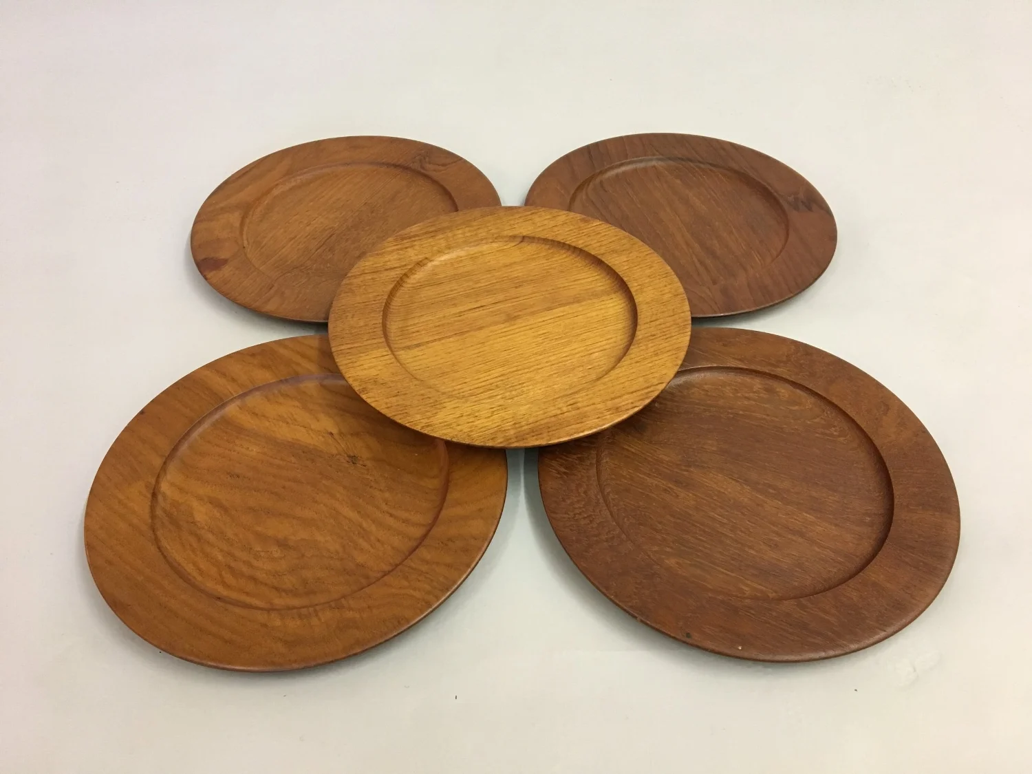 teakplates.JPG