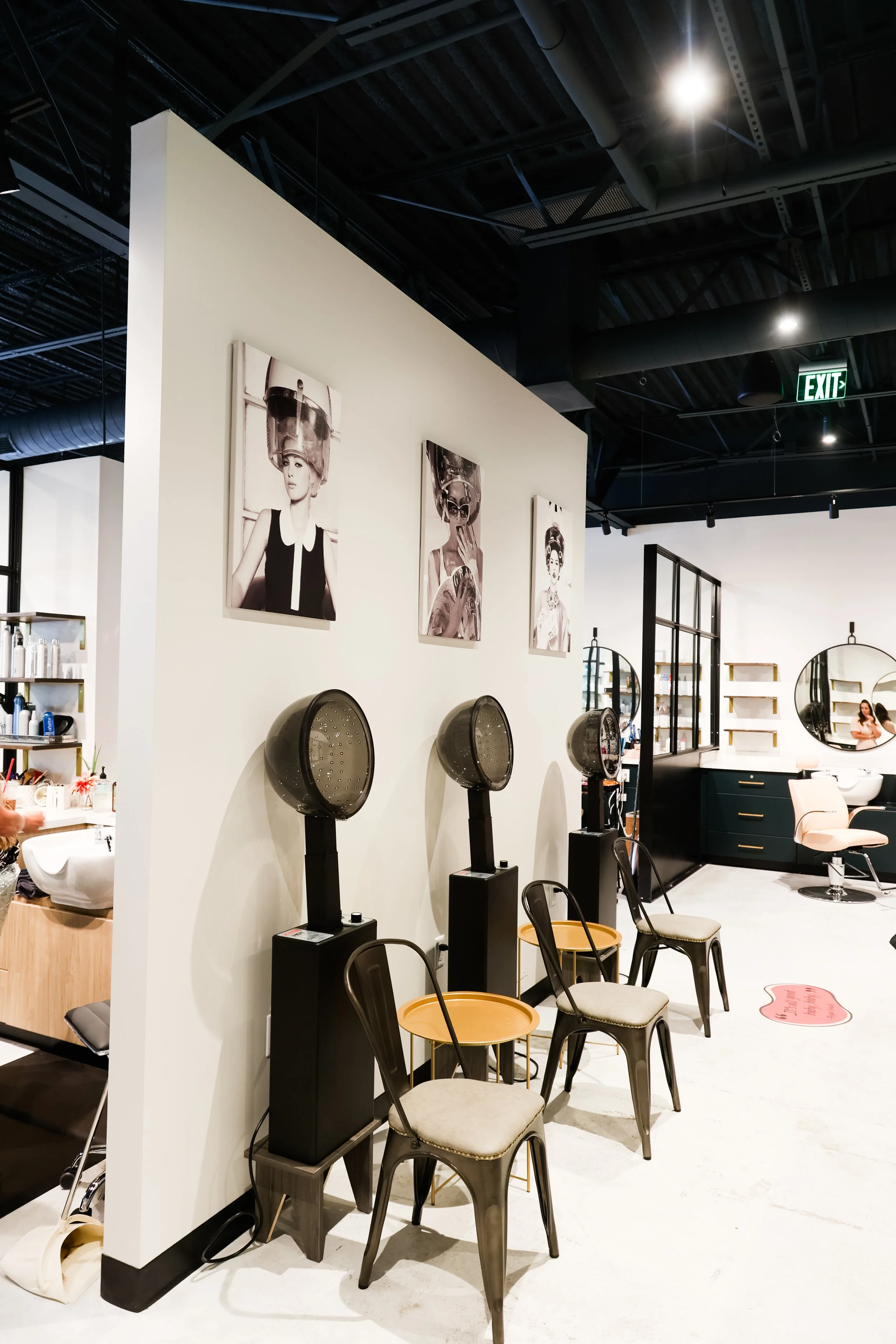 Tangled Up Salon Indianapolis Hair Salon