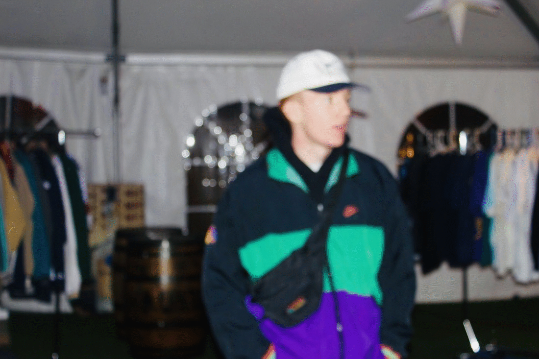 AMB3R Creative Checks Out  VINTAGE POPUP