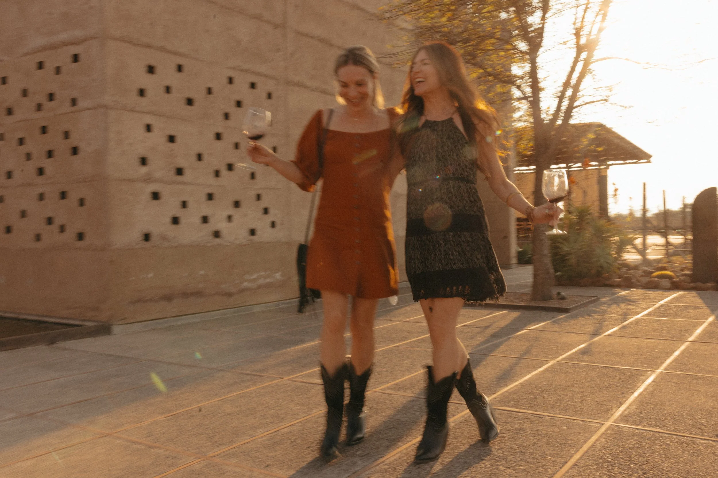 kaylyn-west-vancouver-bc-brand-photographer-nurture-your-nature-retreat-sagrada-san-miguel-de-allende-mexico-aleysha-derksen-arinn-ryan-472.jpg