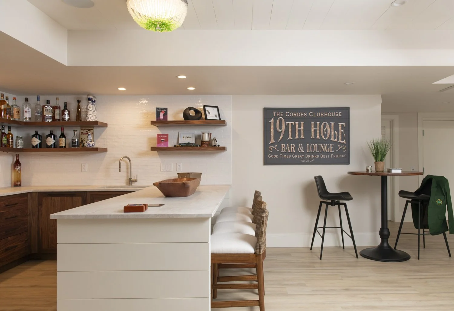 jason-kamps-gloucester-kitchenette-19th-hole-sign.jpg
