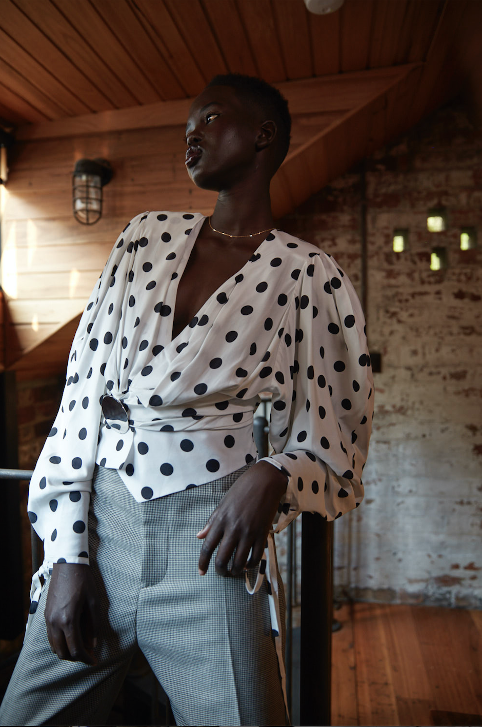 Adut Akech : Jacquemus.png