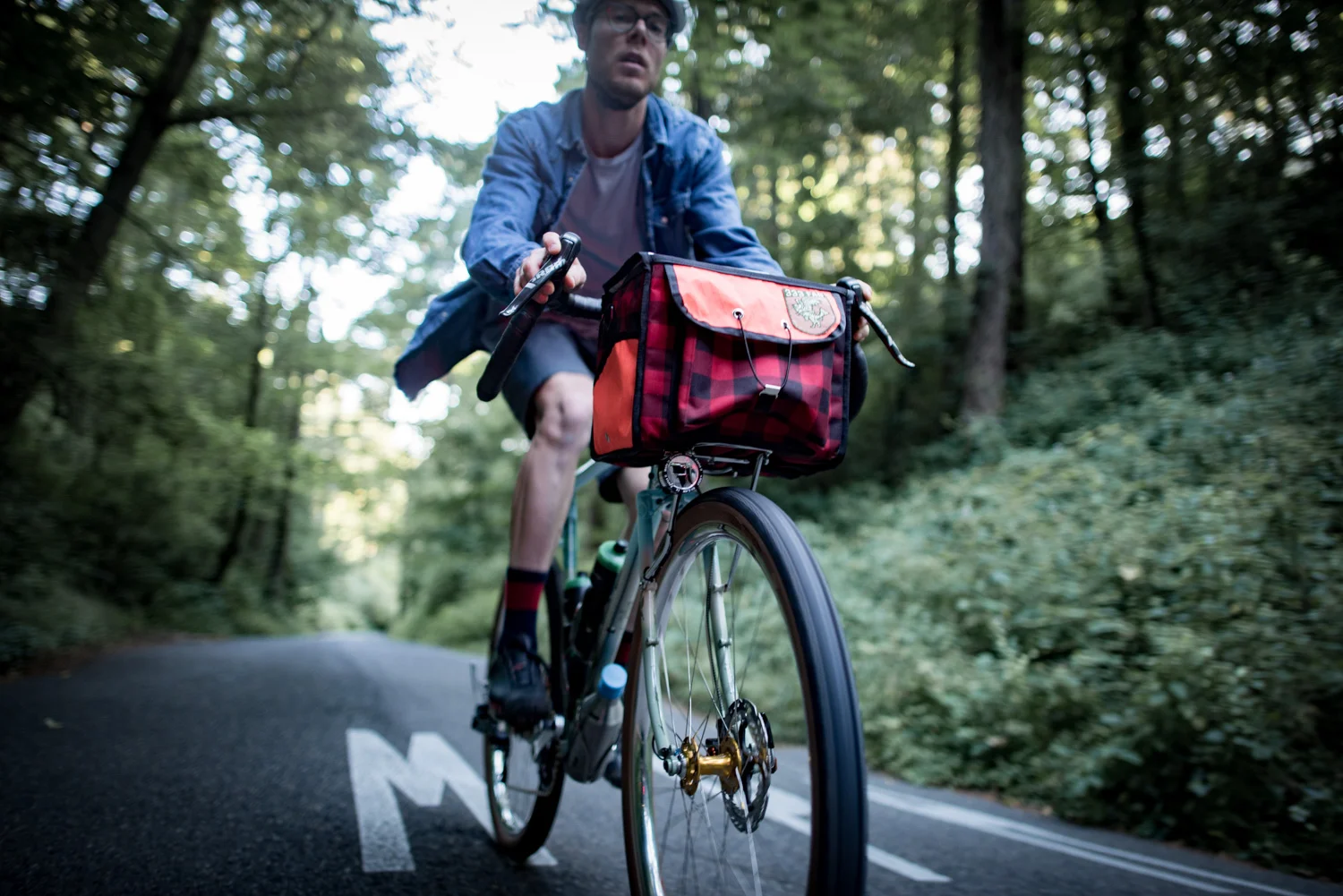 CUSTOM BIKES HAND BUILT IN SEATTLE, WASHINGTON
