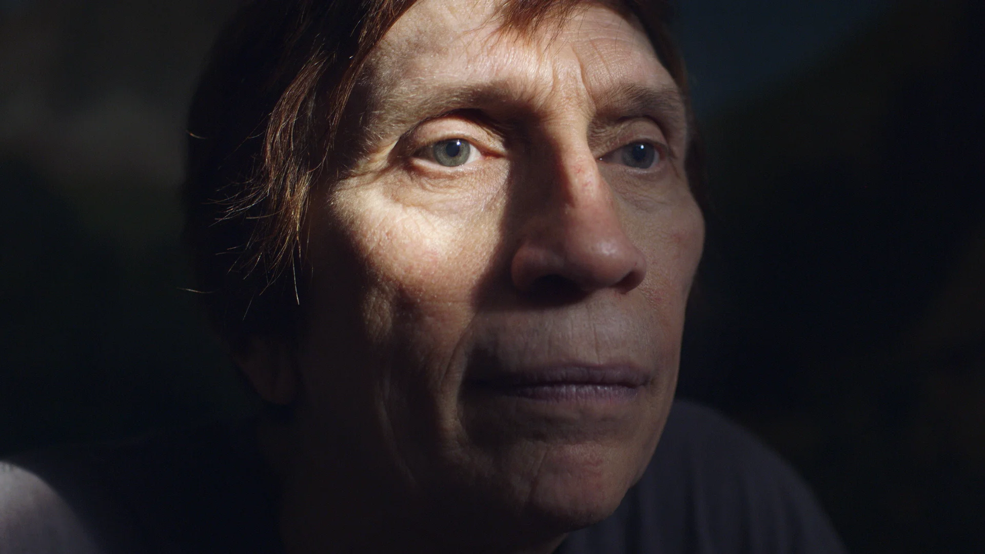 Nina face2_website.jpg