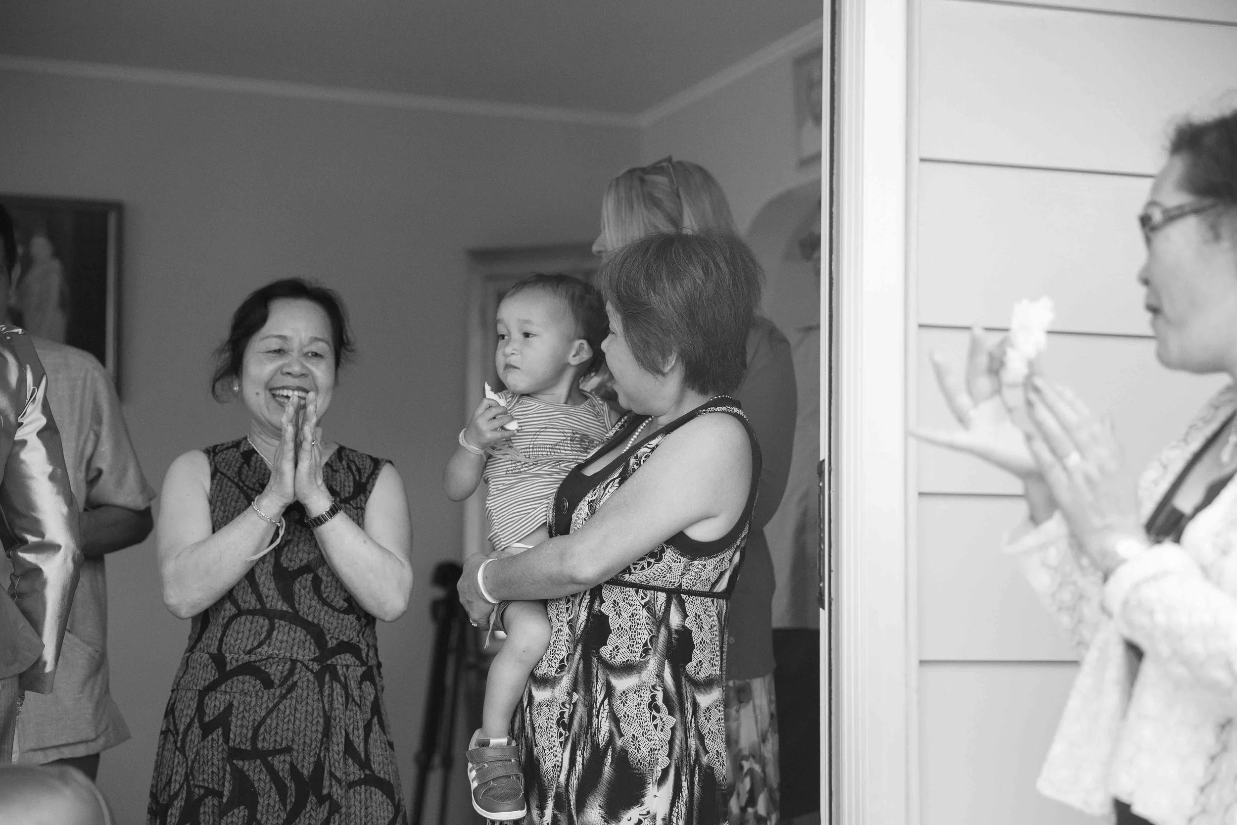 EmmaArnieWedding_bw00232.jpg