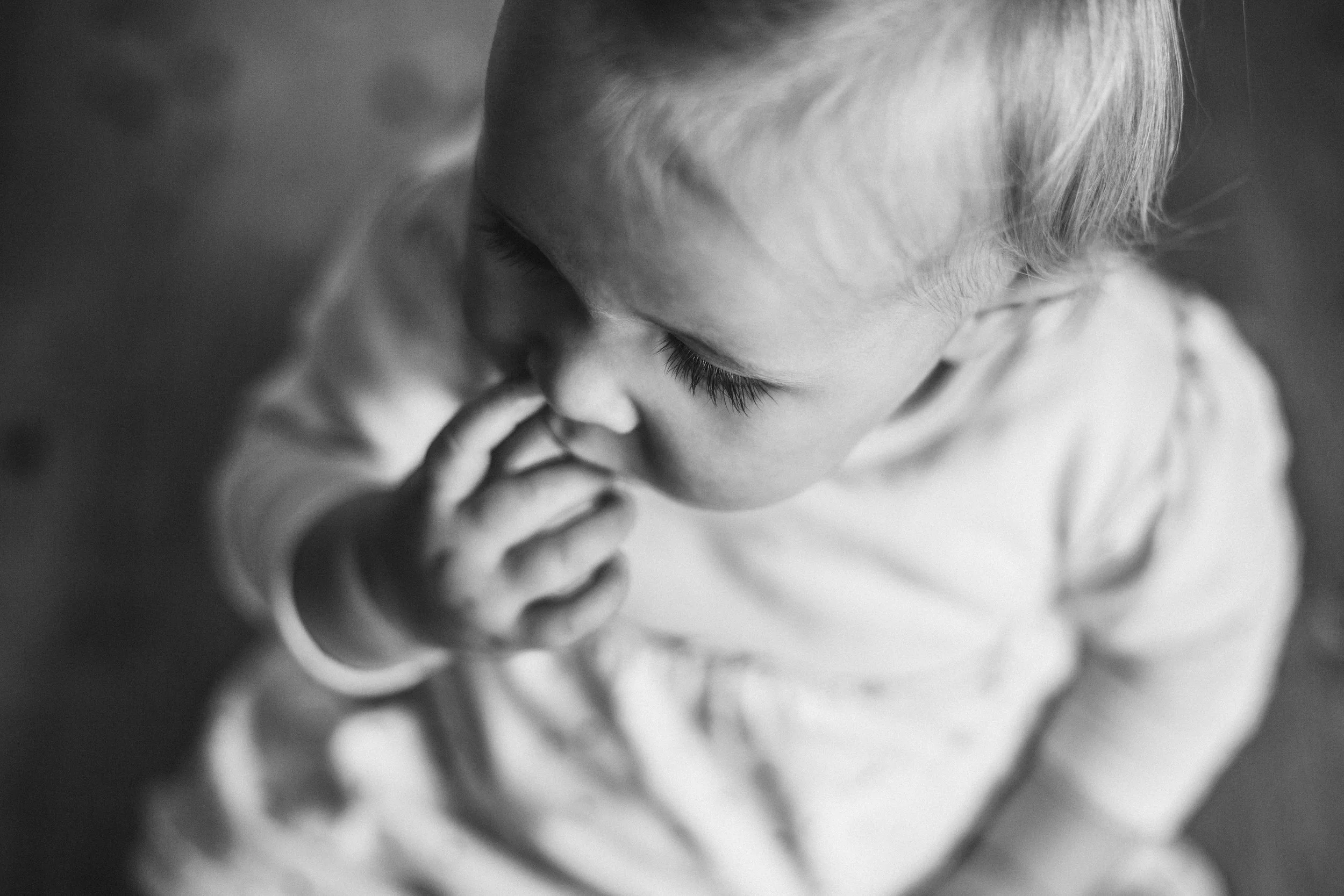Adele_CakeSmash00018bw.jpg