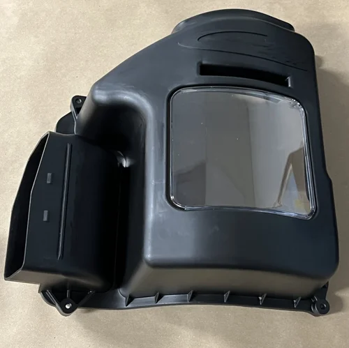 Precision plastic molded components