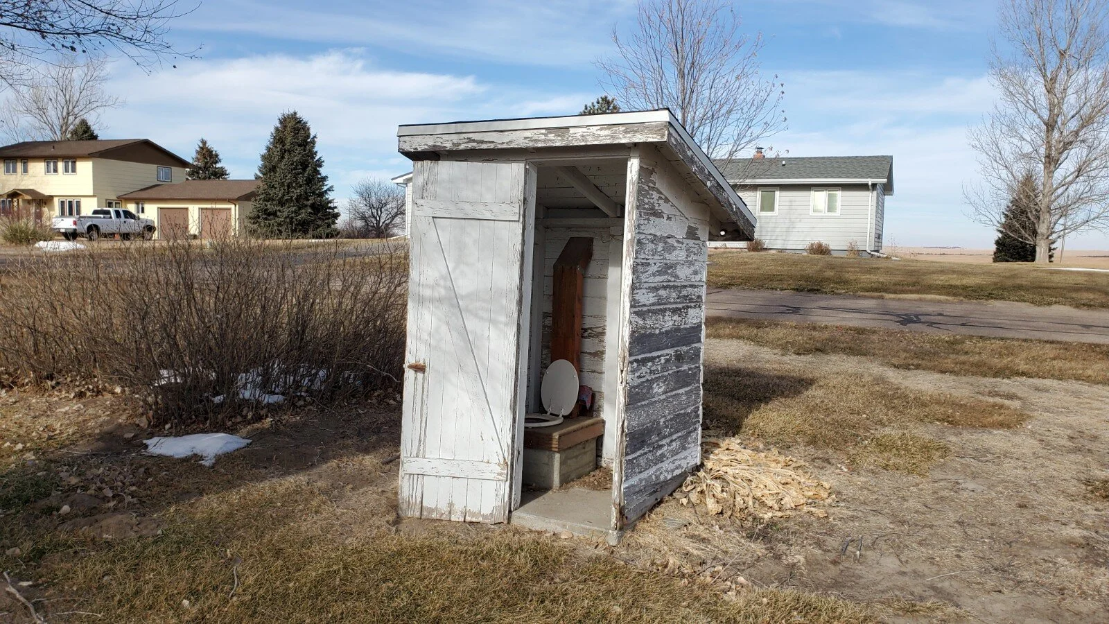 WALLACE NE HOUSE SOLD & CLOSED 7.6.20 — Nebraska Land Brokers