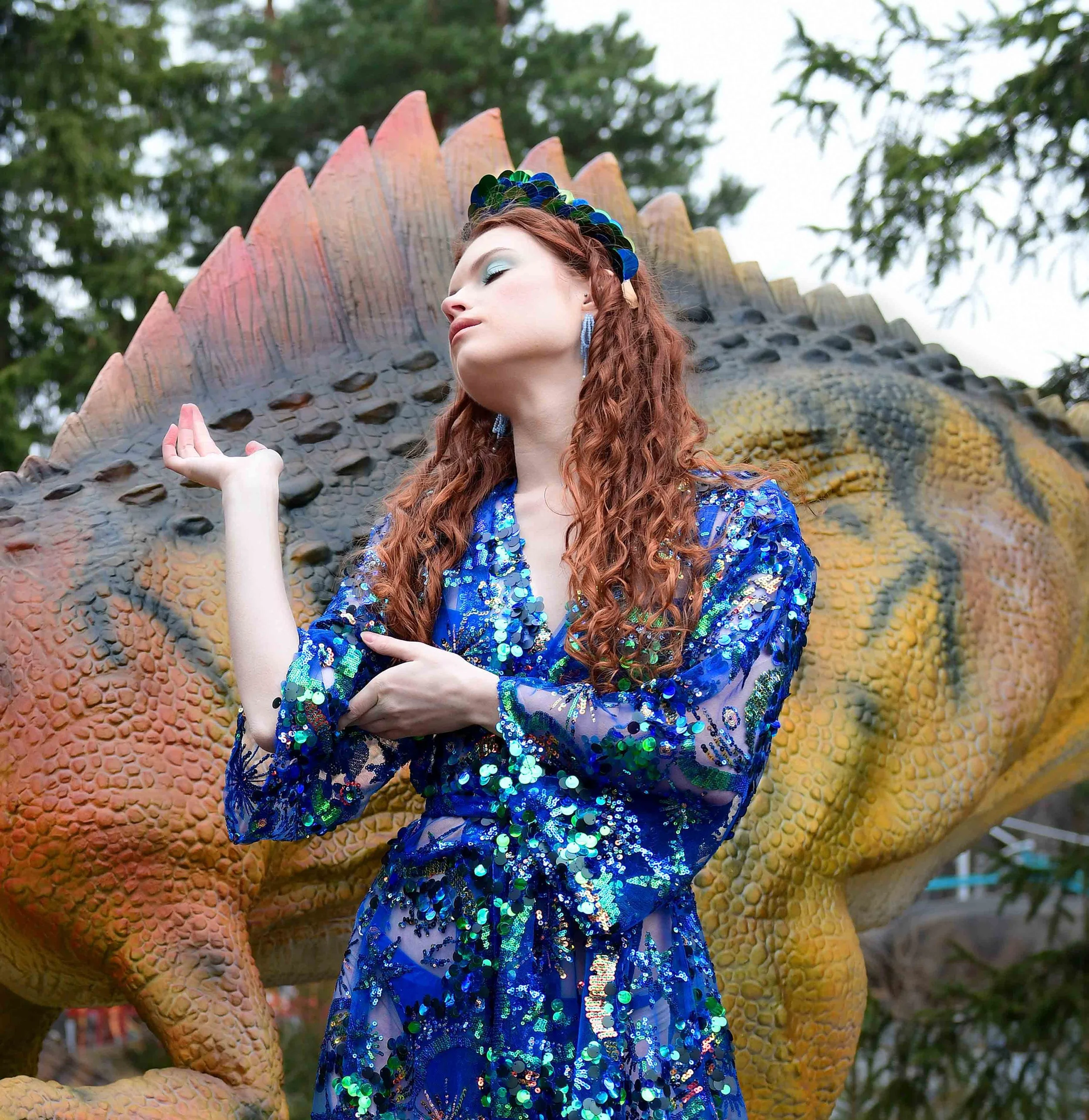 Photoshoot zakopane 2026 pearl iridescent sequin jumpsuit 7 cropped Banner.jpg