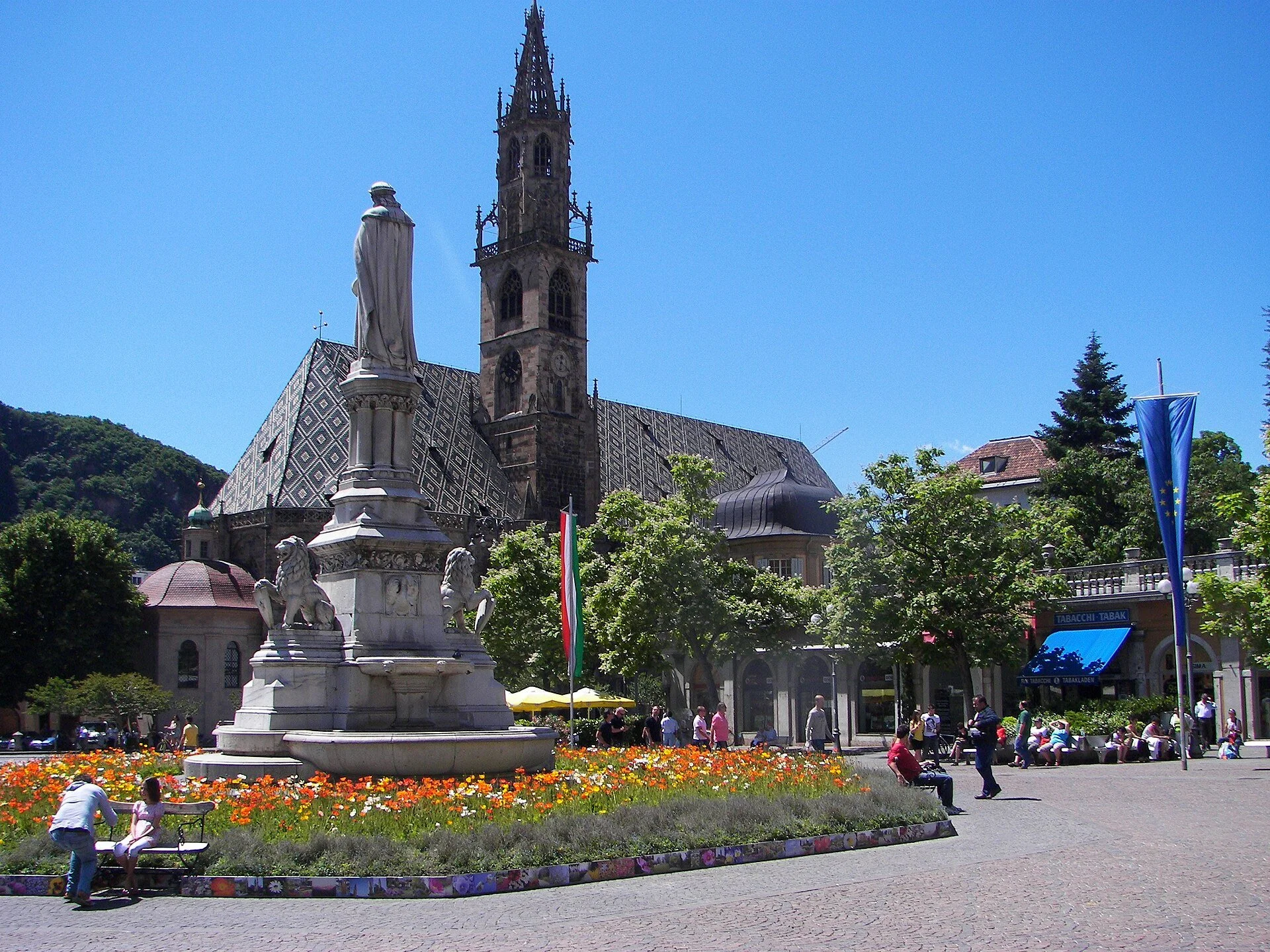 Bozen-Waltherplatz.JPG