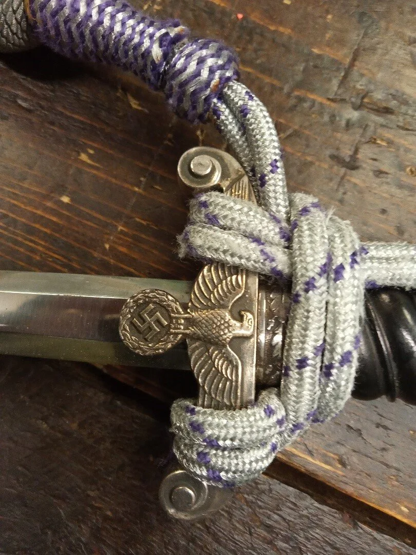 Naval officer ww2 dagger  1.1.jpg