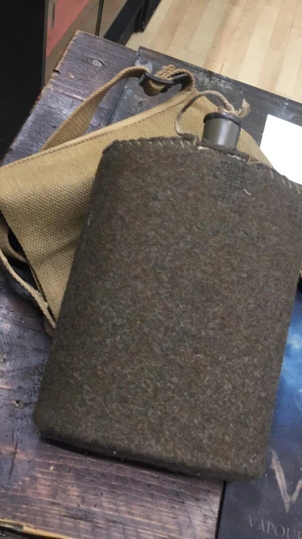 1944 water bottle.jpg