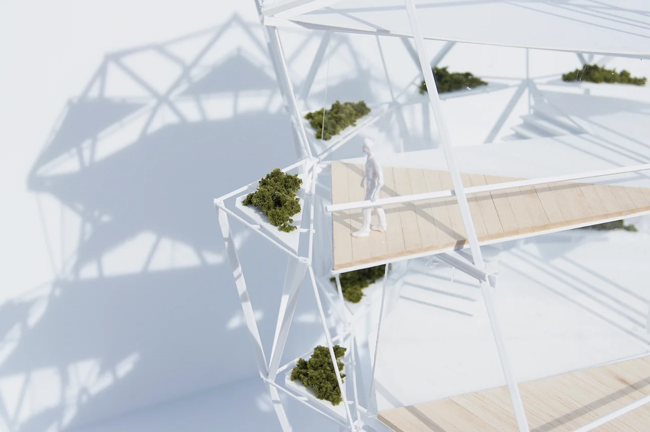 VerticalGreenhouse_2.jpg