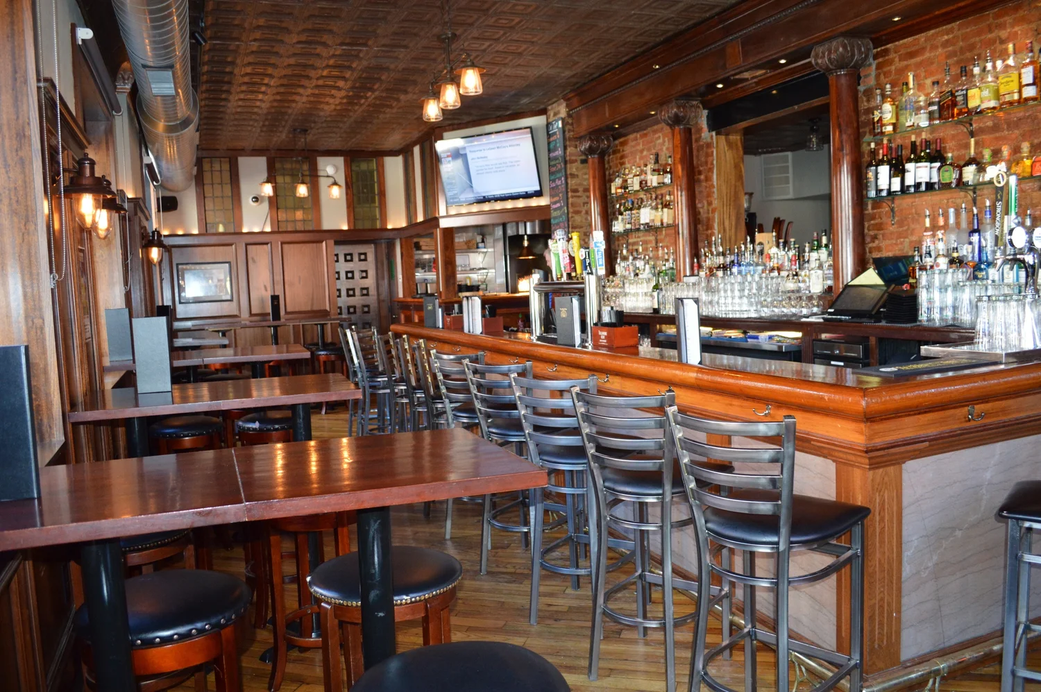 Bar photo 1