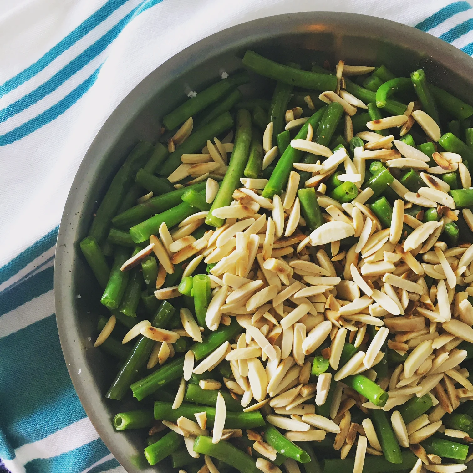 Green Beans with Toasted Almond Slivers