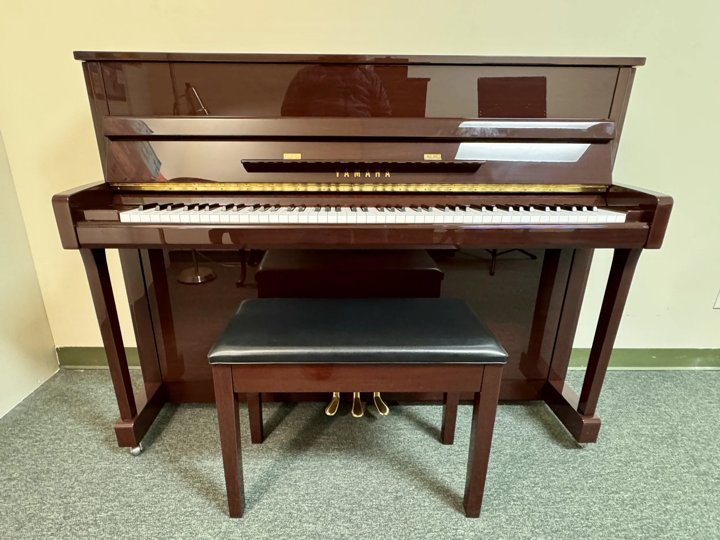Room 4 Piano