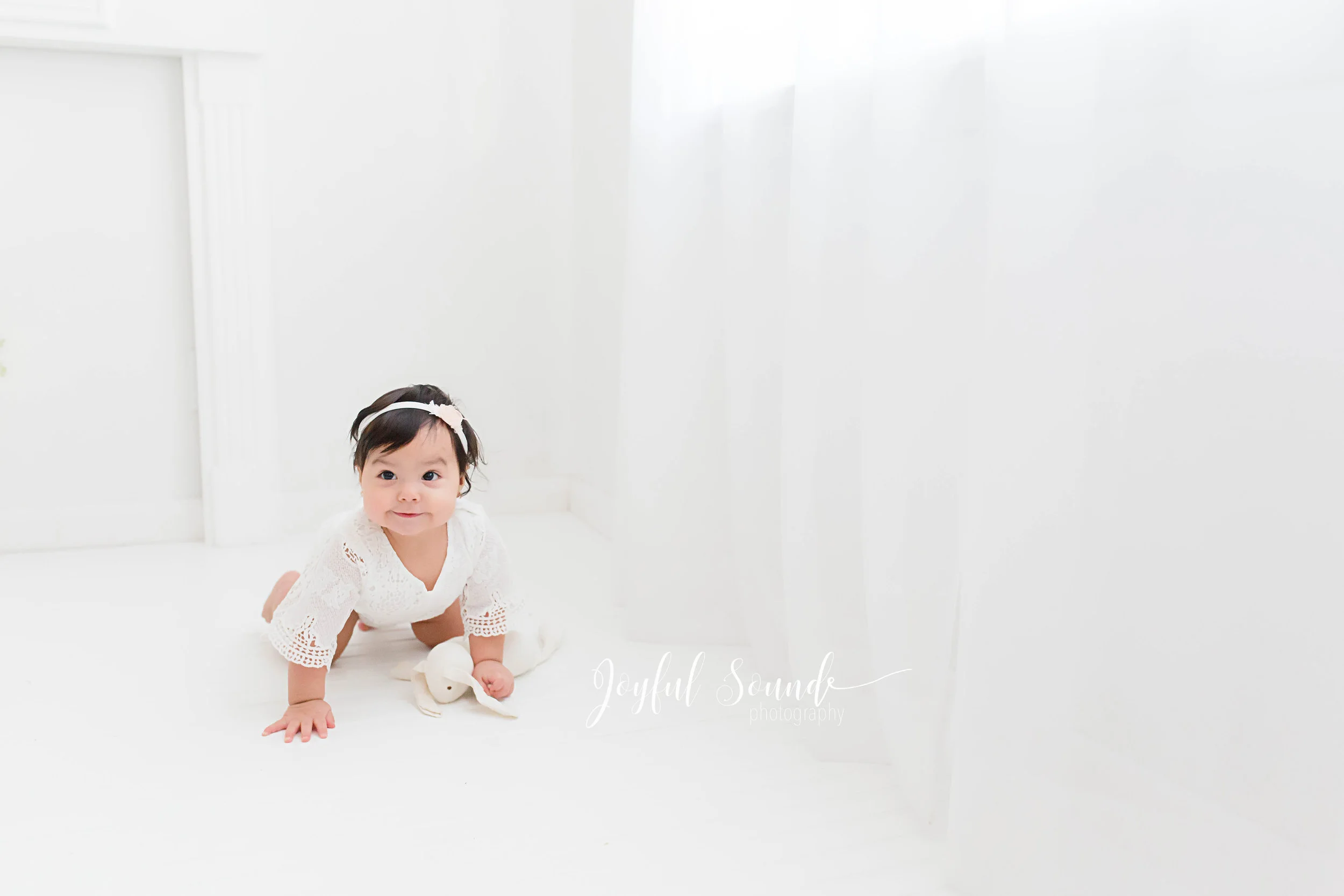 houston sitter newborn.jpg