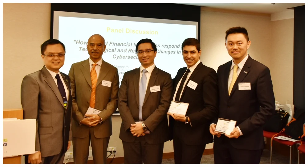 與嘉賓講者合照 Group photo with guest speakers