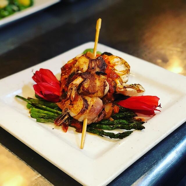 Saturday Lunch Plate 💥 grilled swordfish, bacon wrapped shrimp skewer, grilled asparagus, boniato croquette, tomato cilantro sofrito