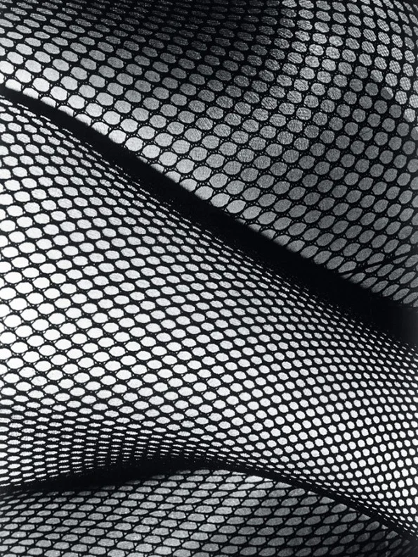 yama-bato :
Daido Moriyama
http://team-yellow.com/tag/photography/page/22/