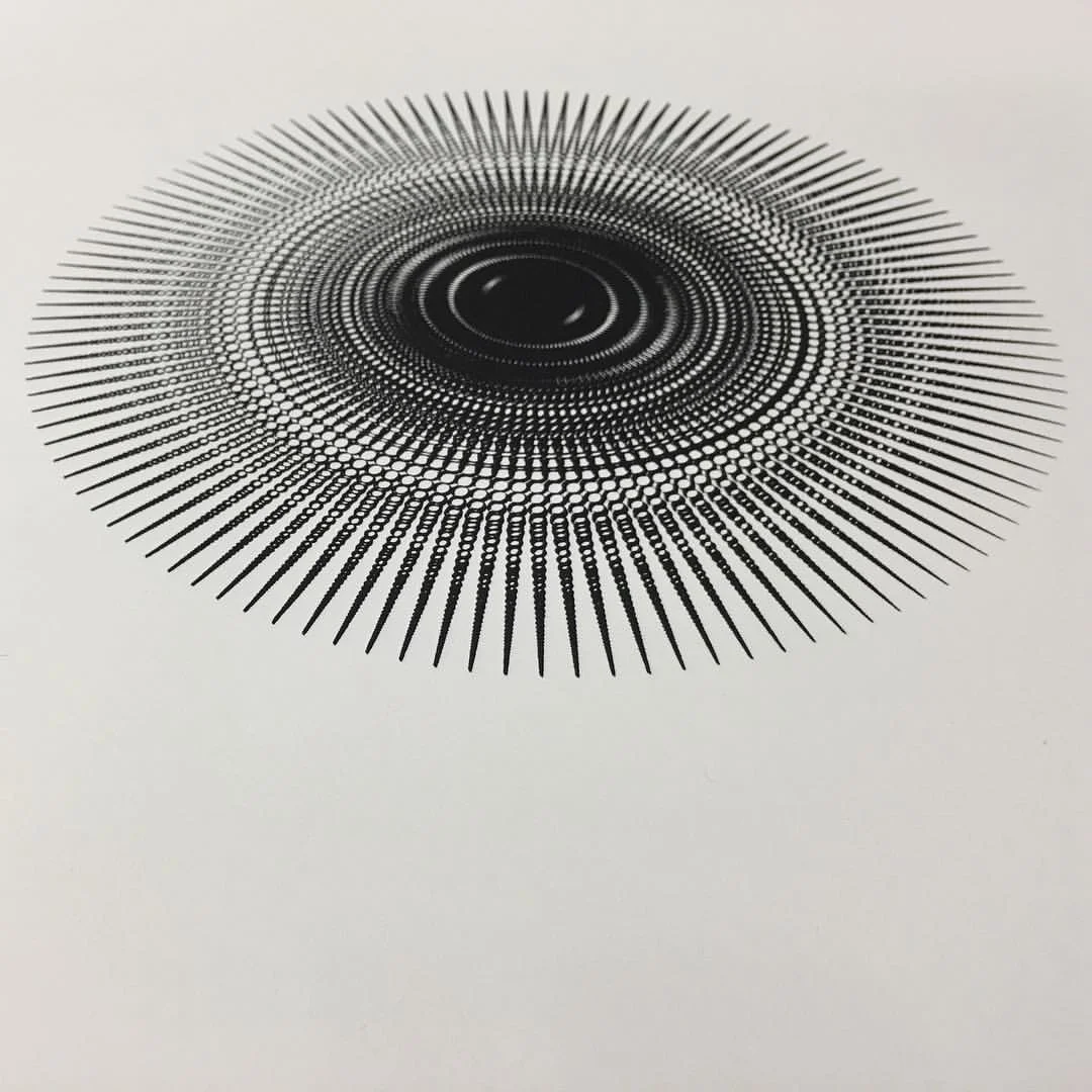 Edition 3 of 4 ‘Spaces’. Very limited edition (20 of each) 12 x 12 inch screenprints from #SaluSpace x #NilsFrahm x VinylMePlease x #erasedtapesrecords now available (at a good price) for shipping. Email @saluspace (salut@salu.io) for more. #screenprint #screenprintart #printmaking #digitalart #artforsale #generativeart #silkscreen #silkscreenart #digitalsculpture #graphicart #graphicarts #3dart #3dartist #sleevart #recordart #vinylme #sculpture #illustrationoftheday #scienceart #abstractart #abstractexploration #mathart #tillsalu #arttillsalu #scifiart #michaelsalu #ufo (hier: Prenzlauer Berg, Berlin, Germany)