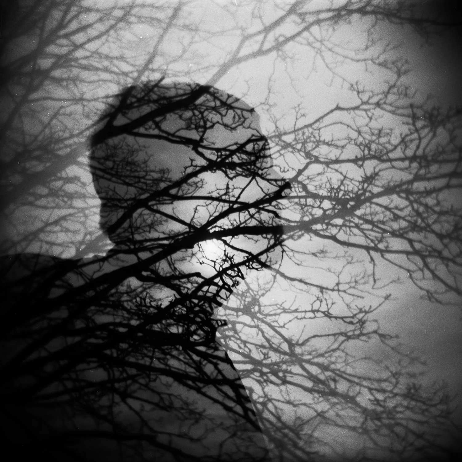 Tiago Serpa - Pending Thought
