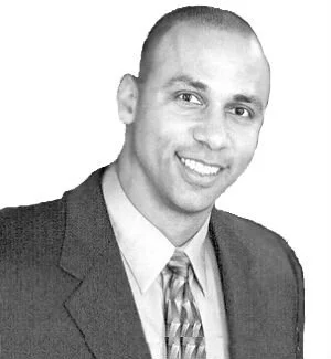 Tayo Runsewe, Director Business Development | Versafile