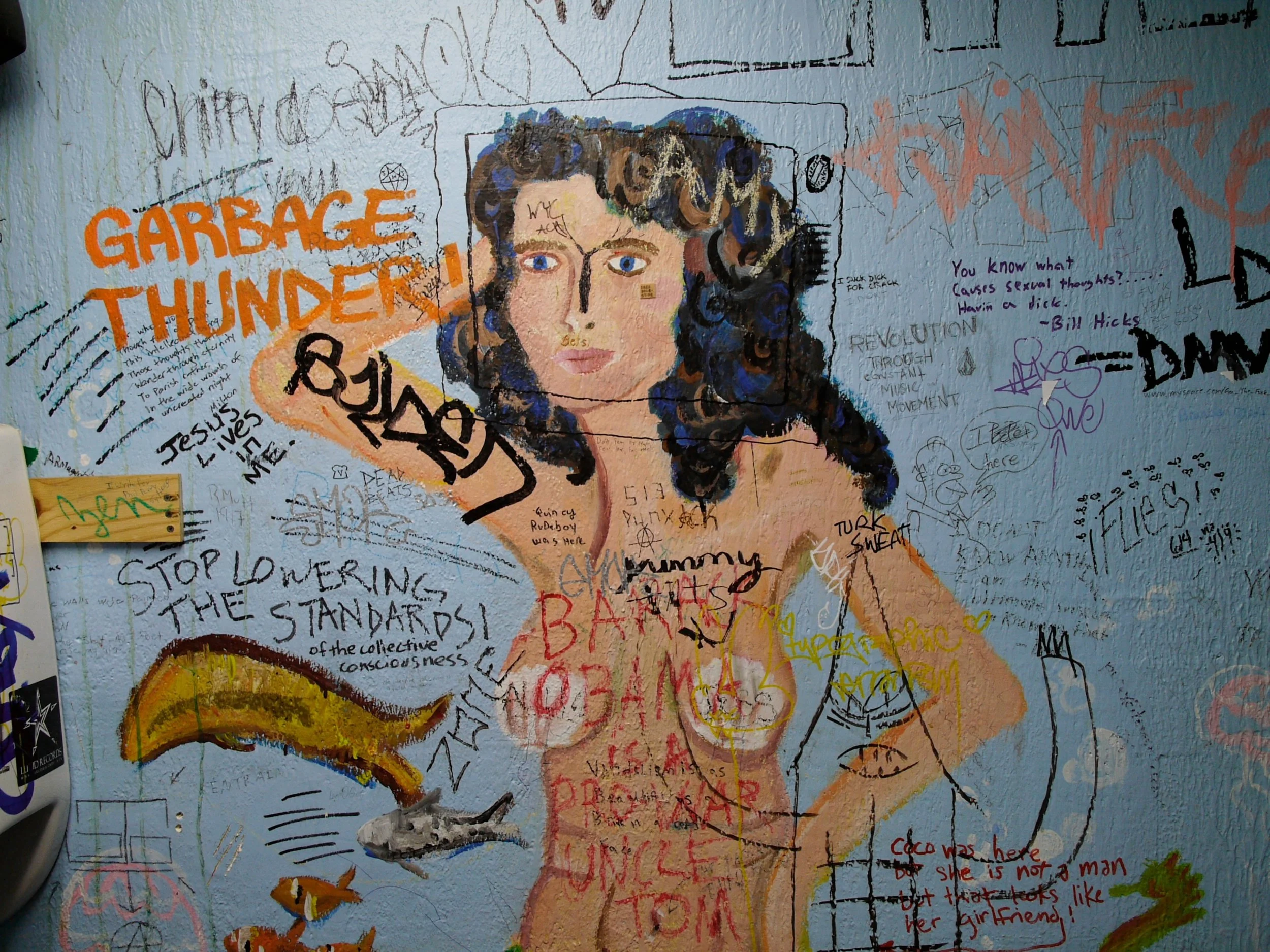 09HI56.jpg