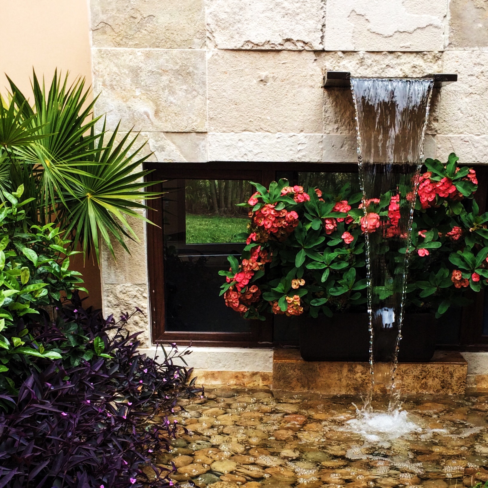 The gorgeous entry to the villa at Casa Joya del Mar