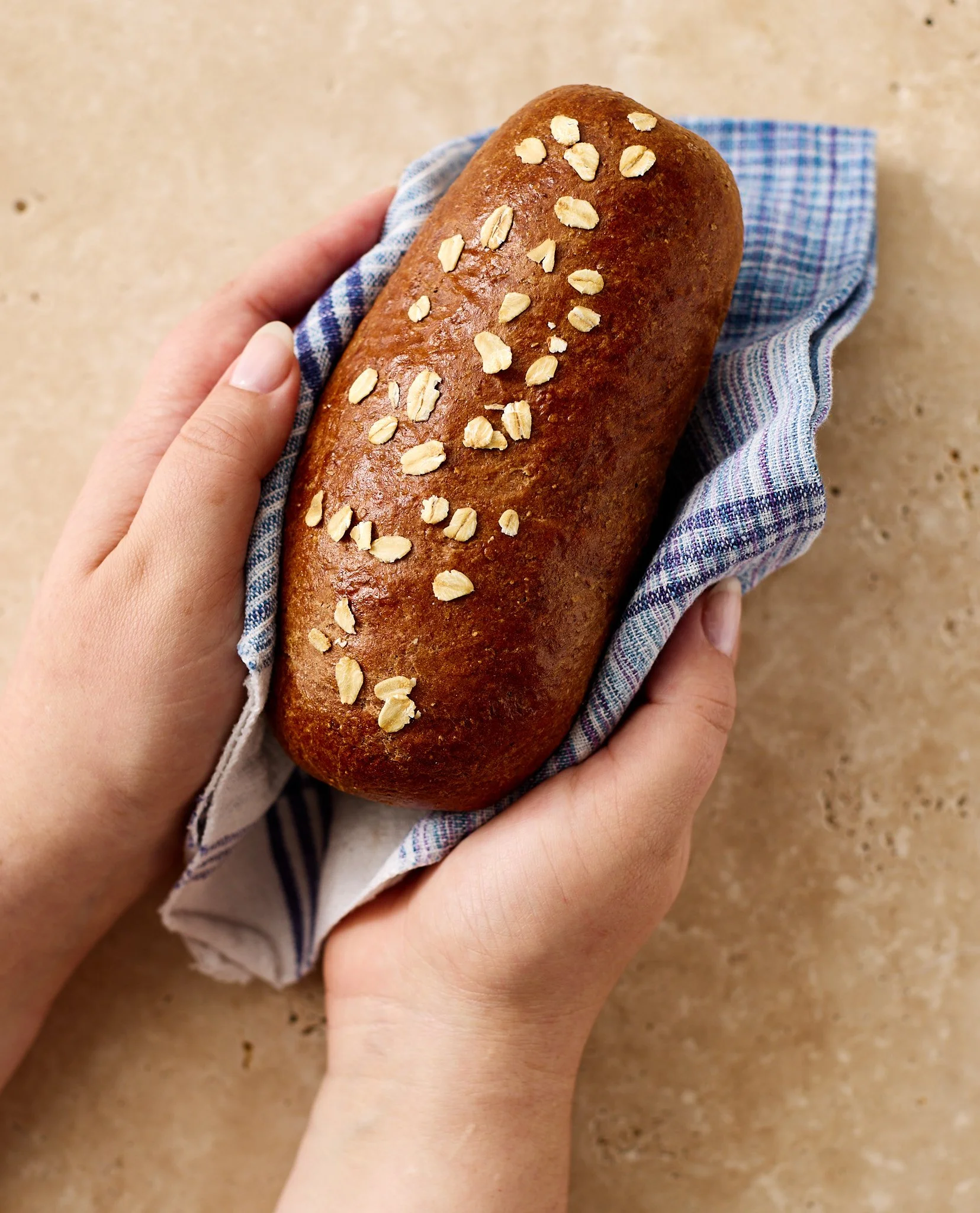 SmallBatchBreads_SoftBrownBread_3781416.jpg
