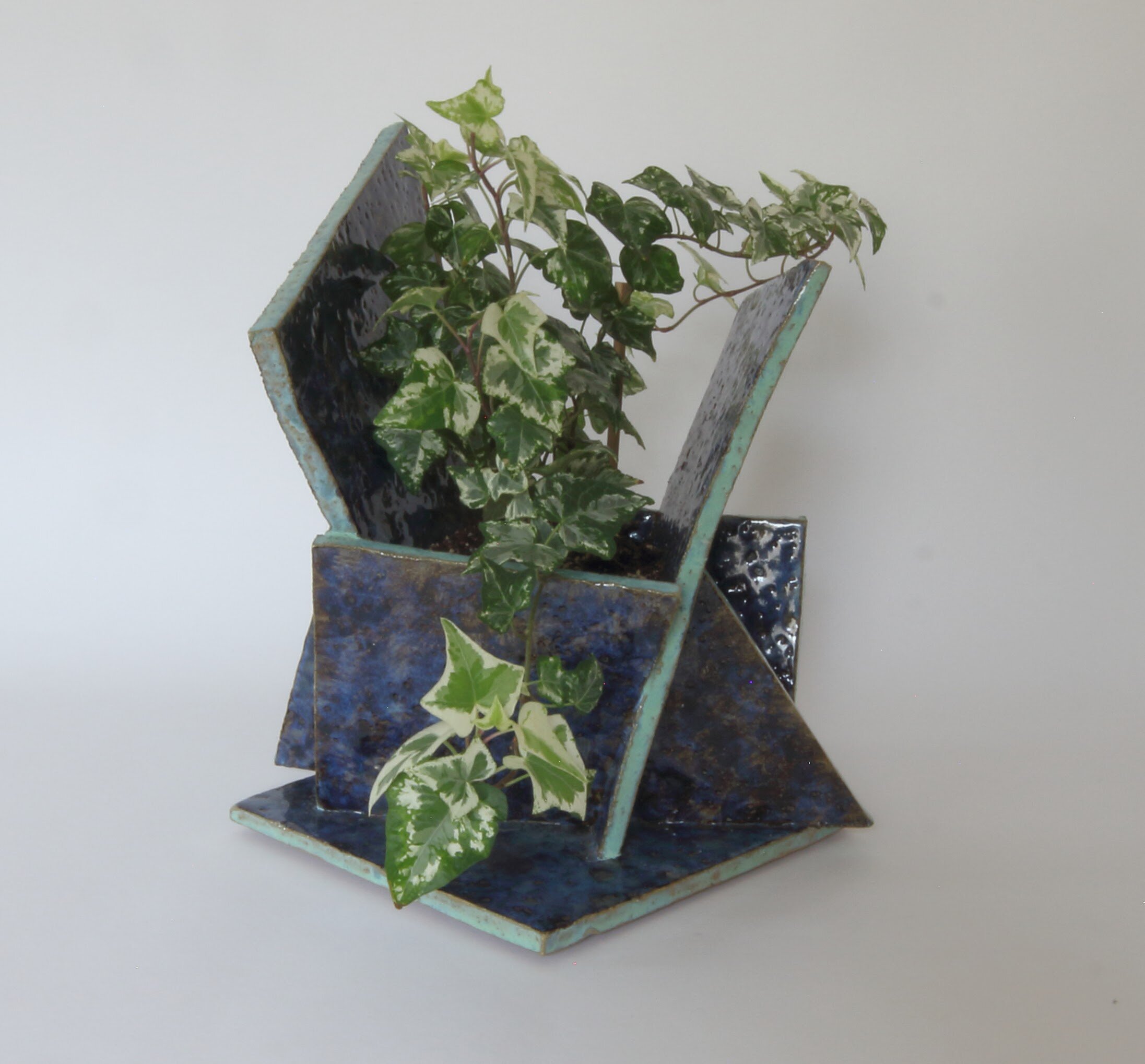 square bue ivy0000026.jpg