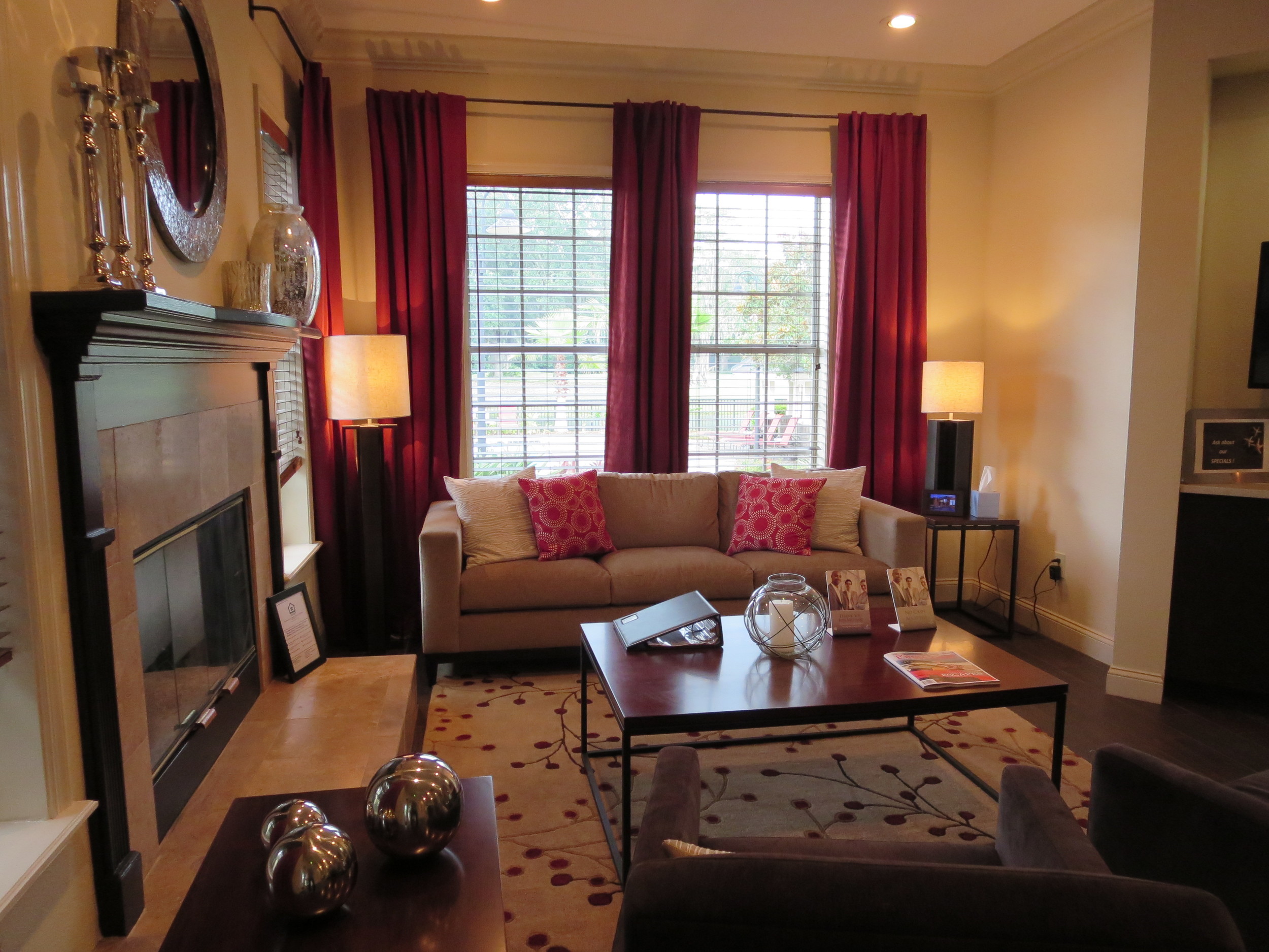 Leasing Office - Renovated