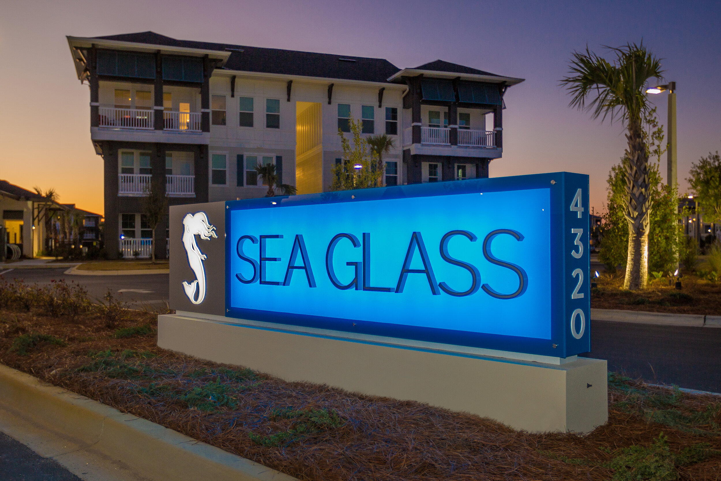 Sea Glass-0805.jpg