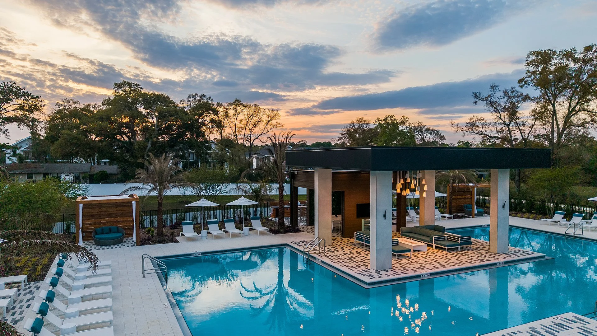 Lyria | Pensacola, FL 