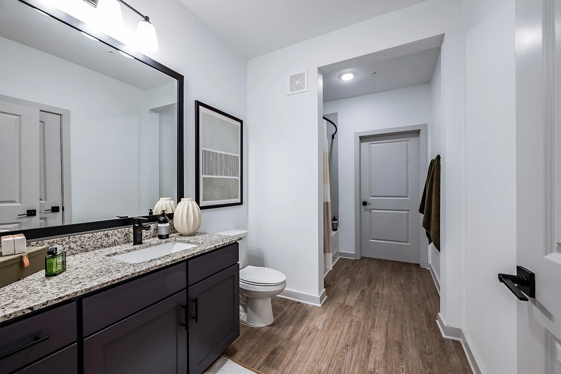 The-Darley-2-BD-4929-Web.jpg