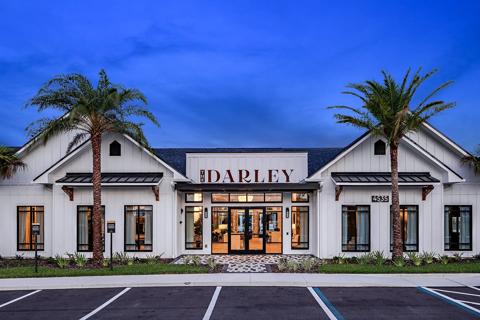 The-Darley-5179-Web.jpg