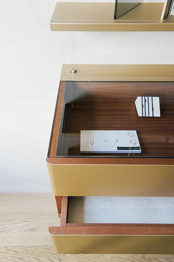 untitled-186 copy.jpg